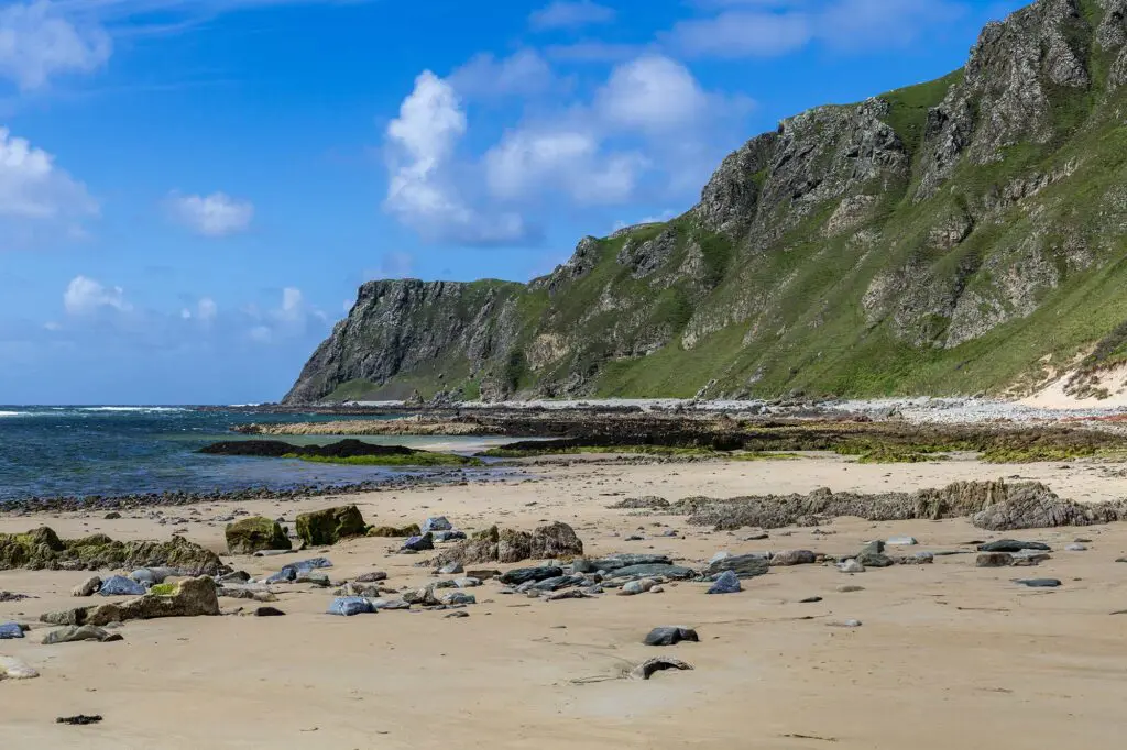 Cliffs at Five Finger Stand