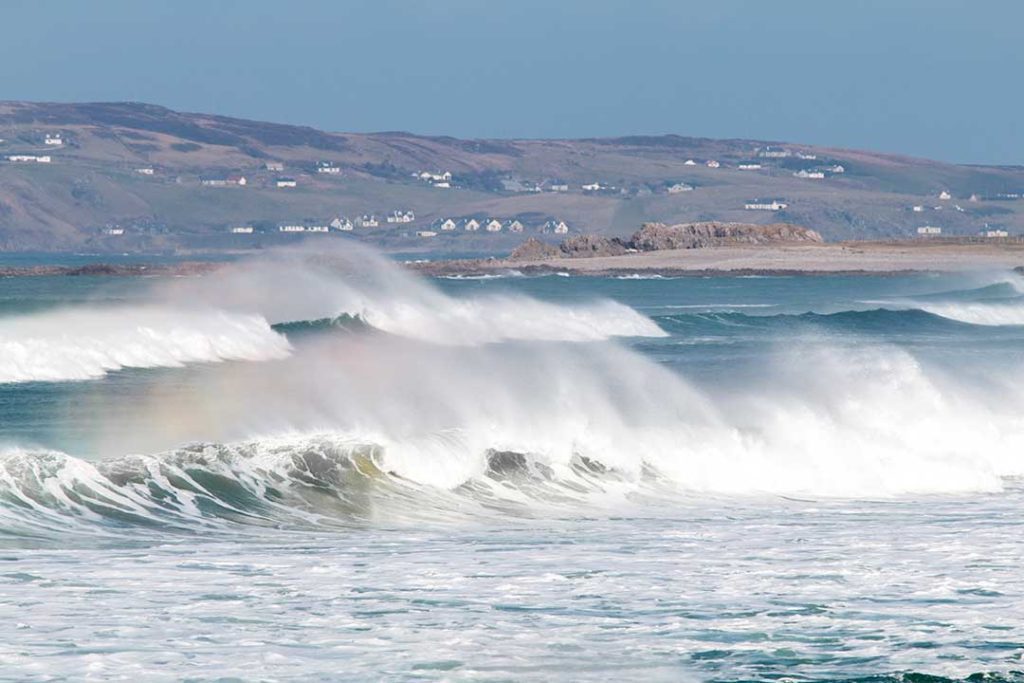 Waves at Ballyliffin beach